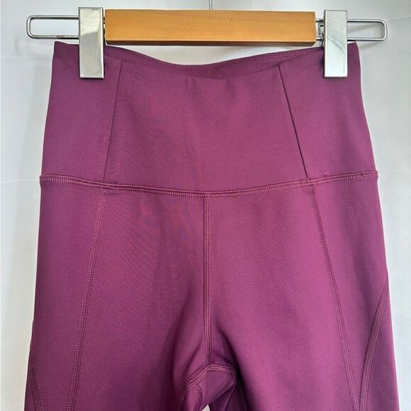 Girlfriend Collective Compressive High-Rise Legging Plum - Picture 4 of 6